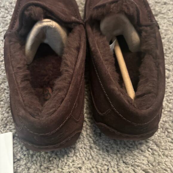 UGG men’s Ascott slipper sz 10 main image 10